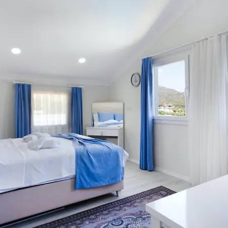 Vilă 4 Bedroom With Private Pool Near Calis *