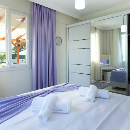 4 Bedroom With Private Pool Near Calis