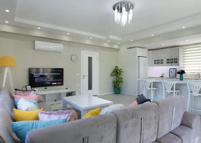 4 Bedroom With Private Pool Near Calis Villa Fethiye