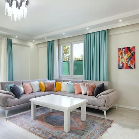 4 Bedroom With Private Pool Near Calis *