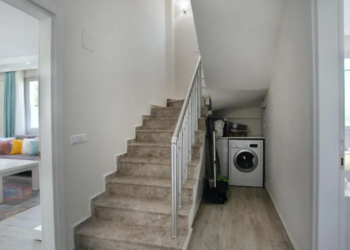 4 Bedroom With Private Pool Near Calis *